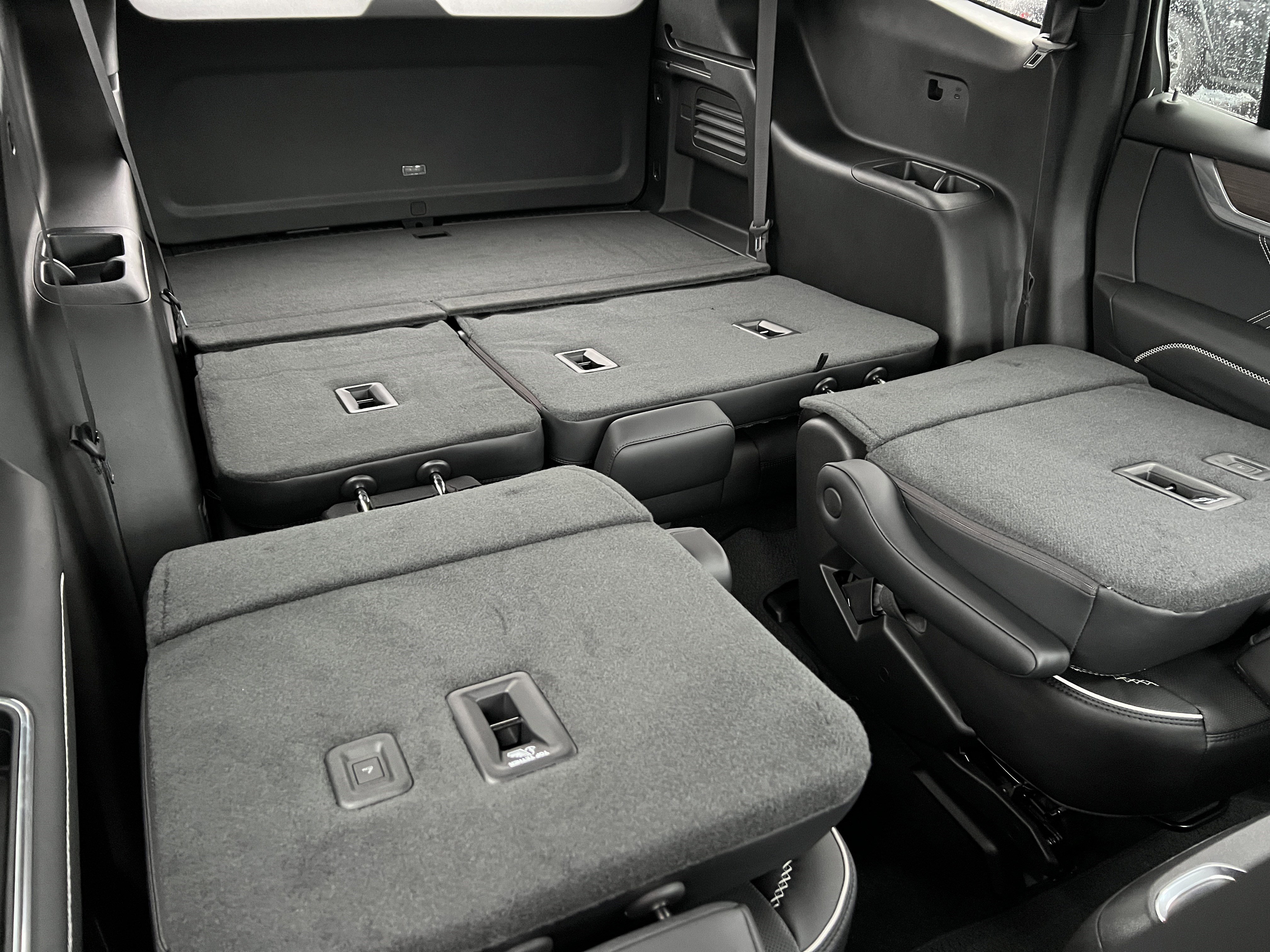 New 2026 GMC Acadia Denali w/ Super Cruise Package image 25