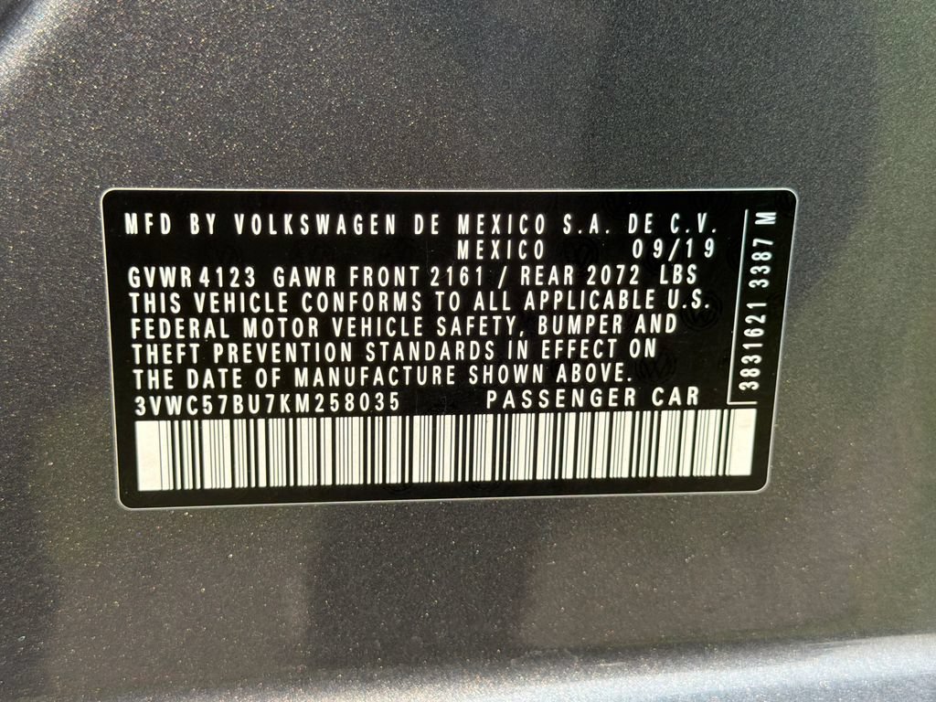 Used 2019 Volkswagen Jetta SE FWD image 32