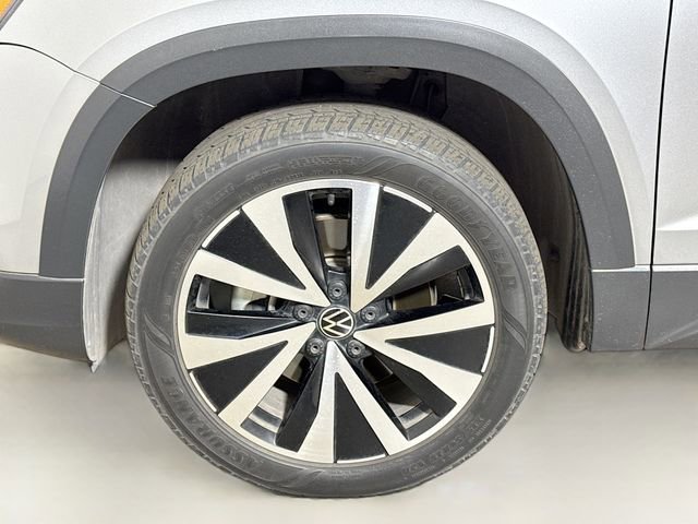 Used 2022 Volkswagen Taos SE image 29