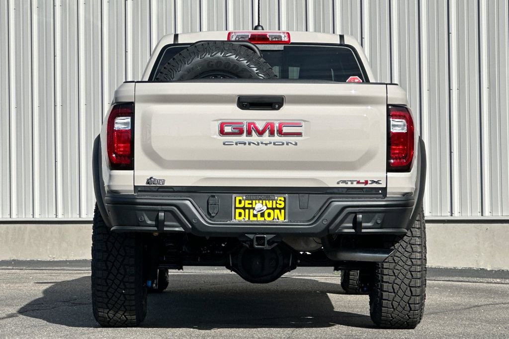 New 2026 GMC Canyon AT4X w/ AT4X AEV Edition AWD/4WD image 6