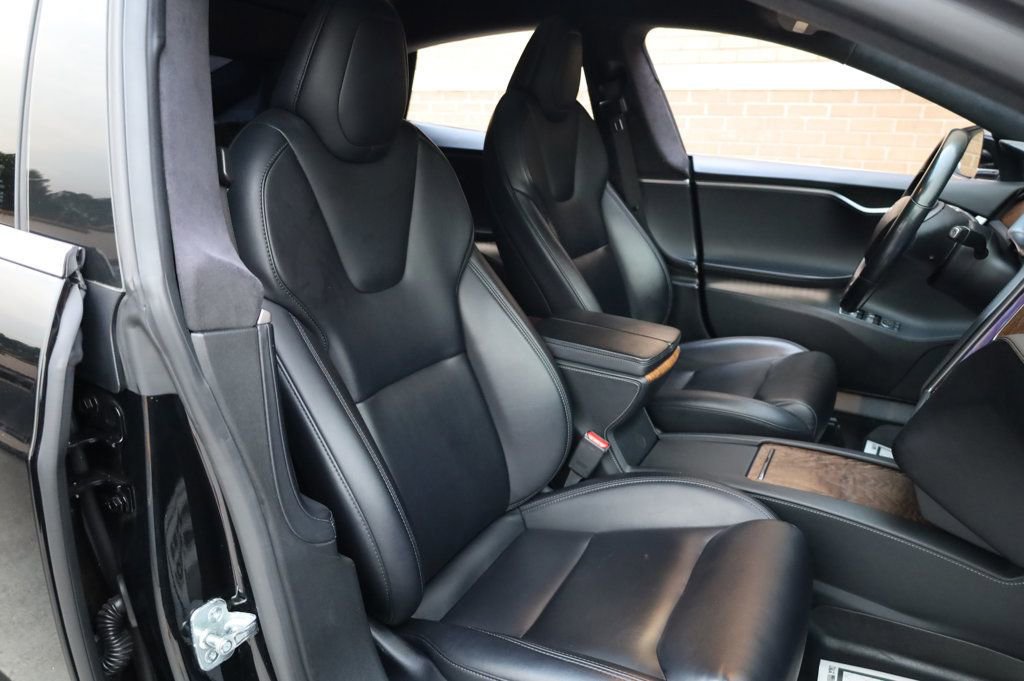 Used 2020 Tesla Model S Long Range Plus image 27