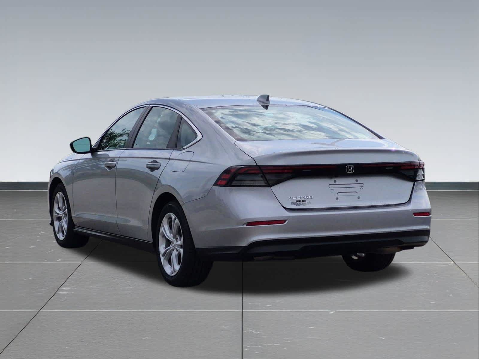 Used 2024 Honda Accord LX image 4