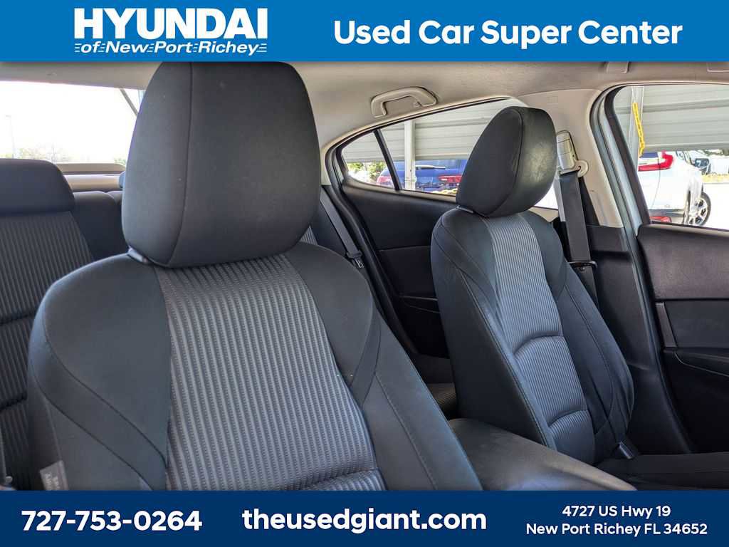 Used 2016 MAZDA MAZDA3 i Sport w/ Preferred Equipment Package image 6