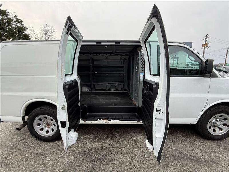 Used 2014 Chevrolet Express 1500 AWD image 20