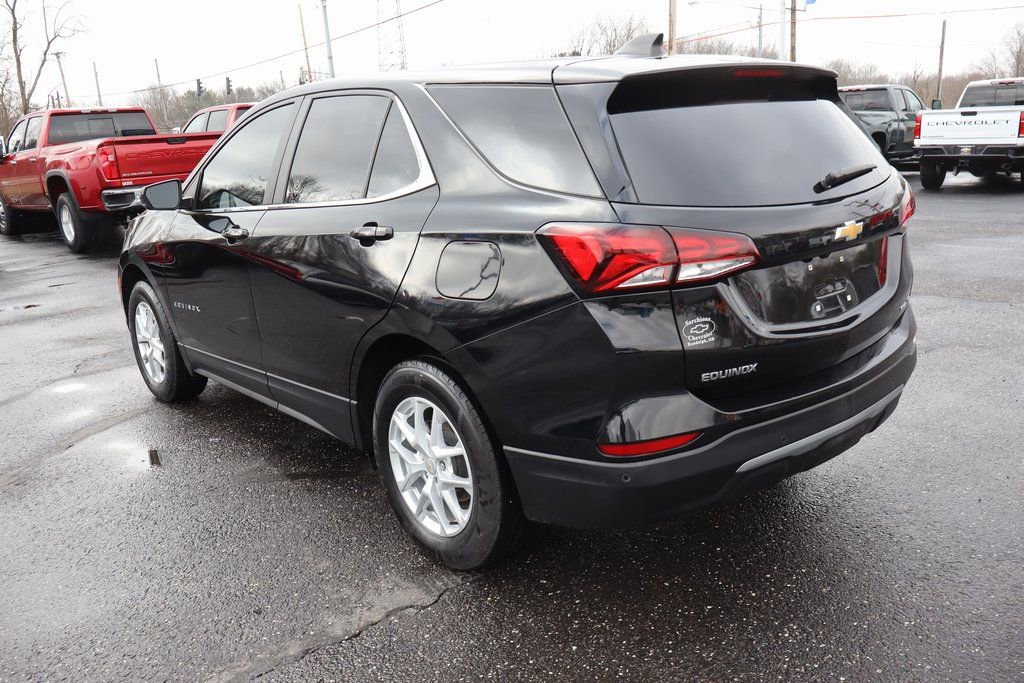 Used 2022 Chevrolet Equinox LT image 3