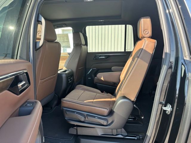 New 2026 Chevrolet Suburban High Country w/ Sun And Tow Package image 14