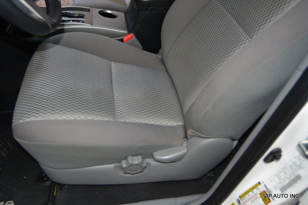 Used 2013 Toyota Tacoma PreRunner w/ SR5 Pkg RWD image 14