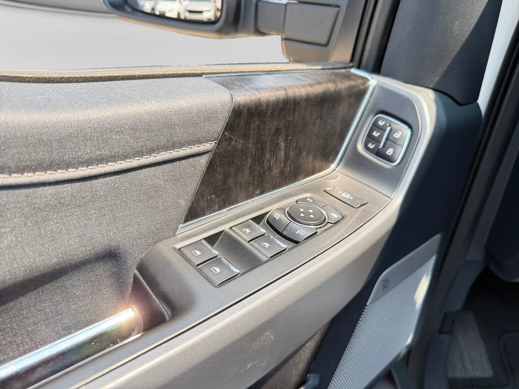 Used 2023 Ford F250 Lariat w/ Lariat Ultimate Package AWD/4WD image 20