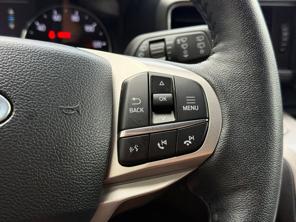 Used 2024 Ford Explorer XLT w/ Equipment Group 202A AWD/4WD image 20