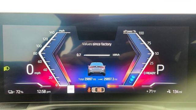 Used 2023 BMW i4 eDrive35 w/ Premium Package image 37