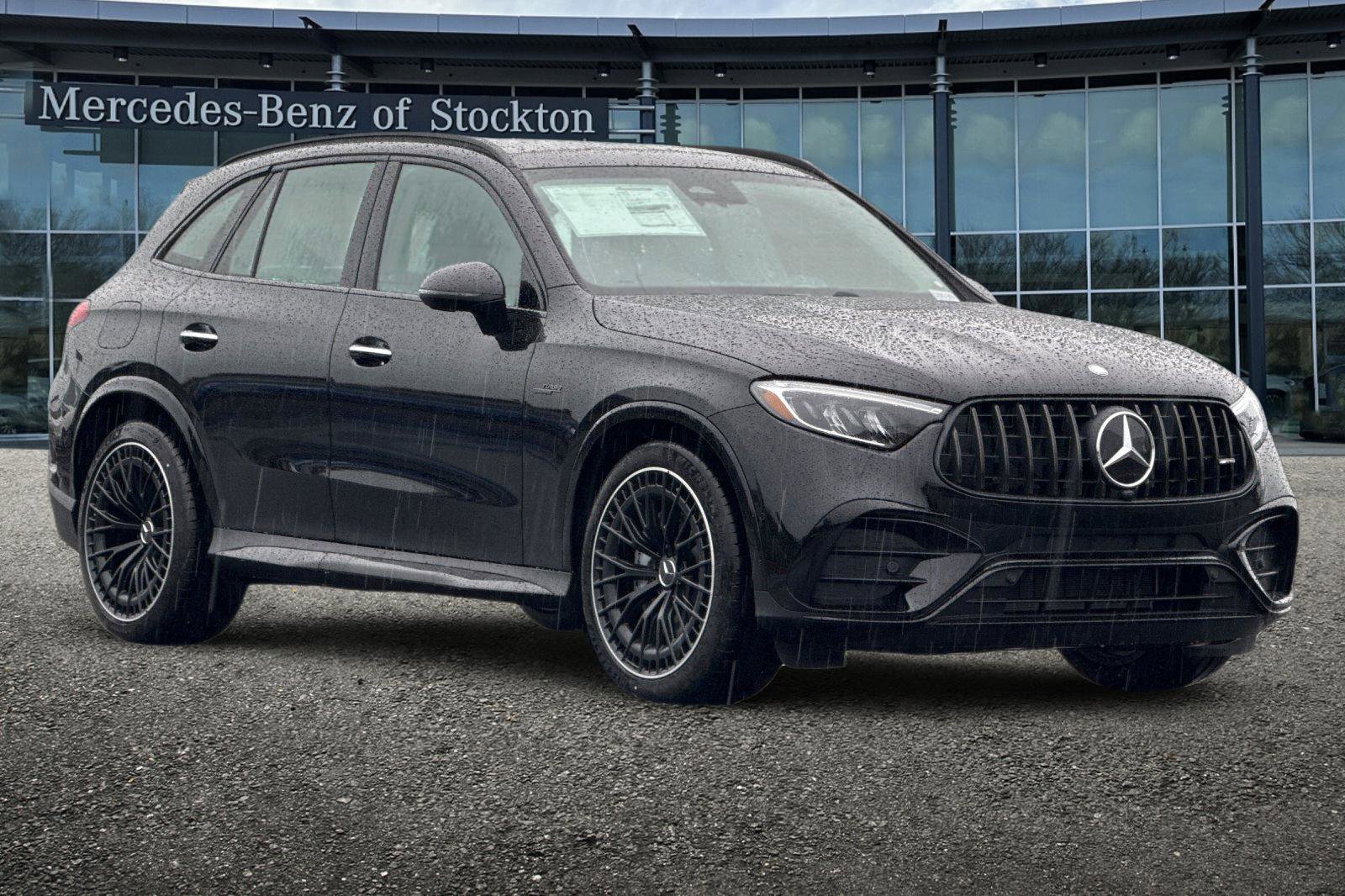 New 2026 Mercedes-Benz GLC 43 AMG 4MATIC image 2