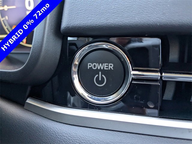 New 2025 Mitsubishi Outlander SEL image 28