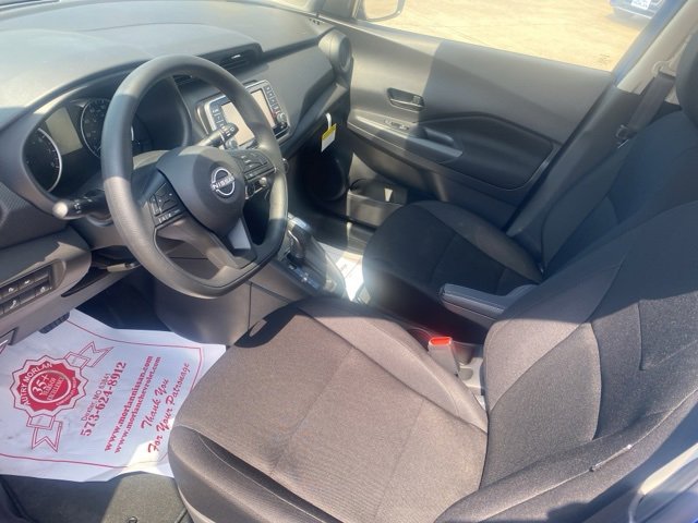 New 2025 Nissan Kicks Play S image 16