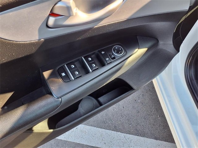 Used 2023 Kia Forte LXS image 12