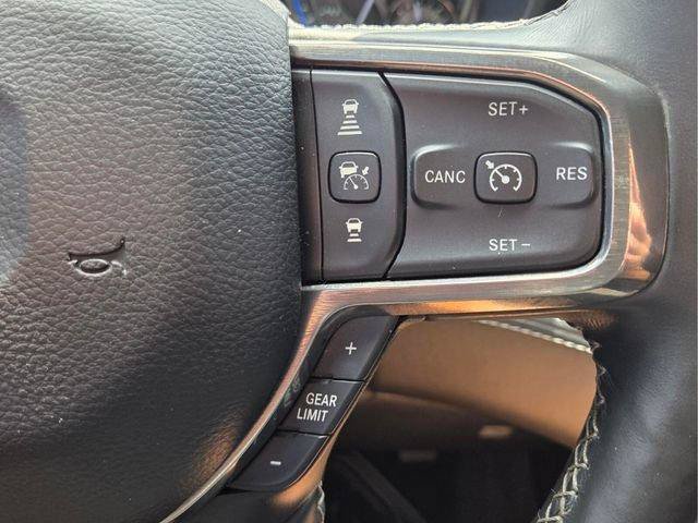 Used 2020 RAM 1500 Limited RWD image 32