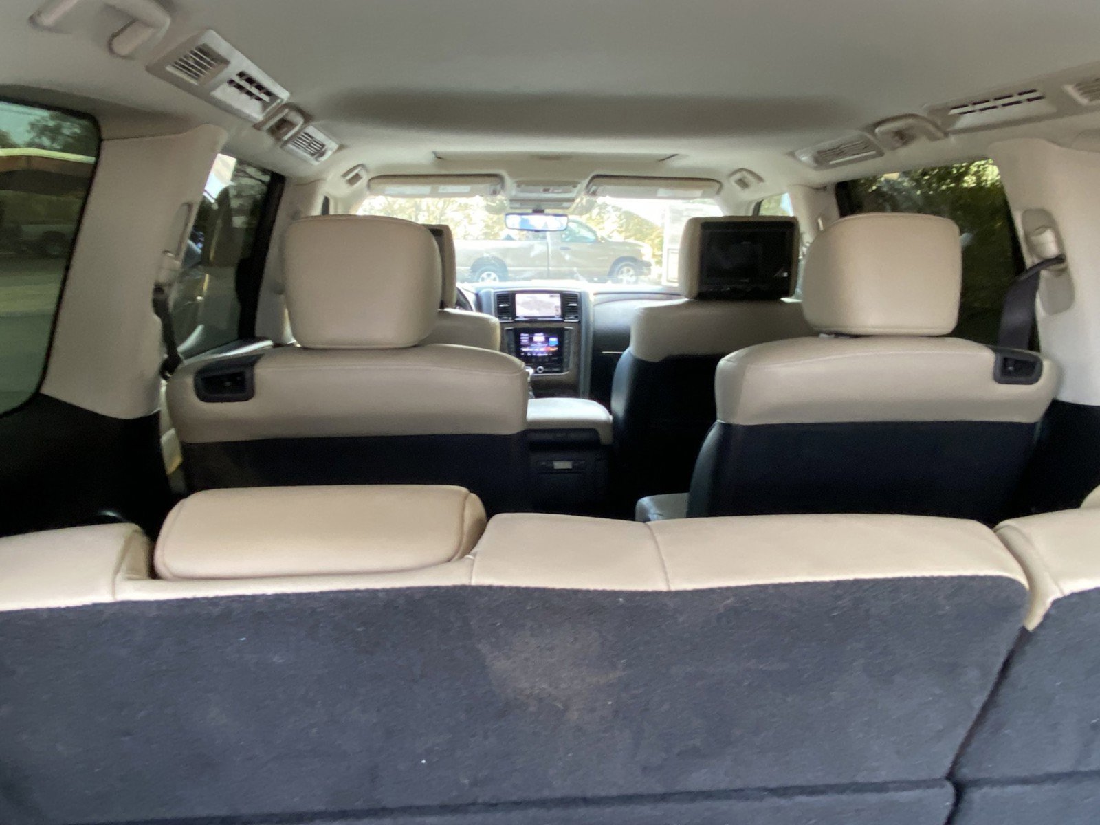 Used 2021 INFINITI QX80 Premium Select w/ All-Season Package image 21