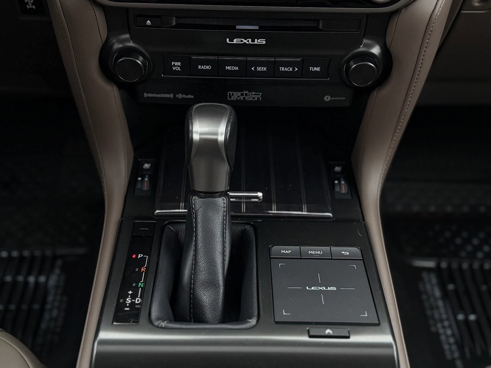 Used 2022 Lexus GX 460 Premium w/ Premium Plus Package AWD/4WD image 36
