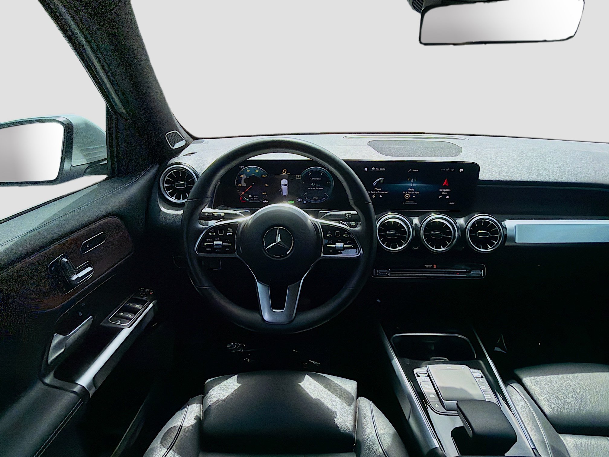 Used 2023 Mercedes-Benz EQB 300 4MATIC image 15