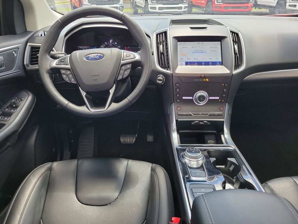 Certified 2020 Ford Edge Titanium AWD/4WD image 12