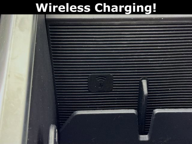 Used 2024 Lucid Air Pure image 34