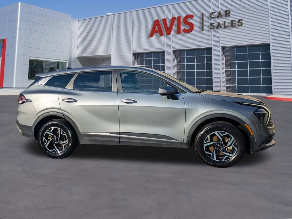 Used 2024 Kia Sportage LX image 5