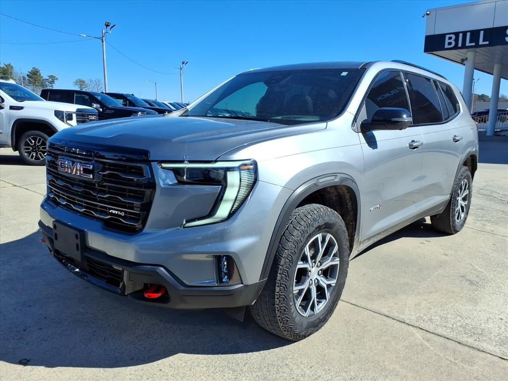 Used 2025 GMC Acadia AT4 w/ Luxury Package image 3