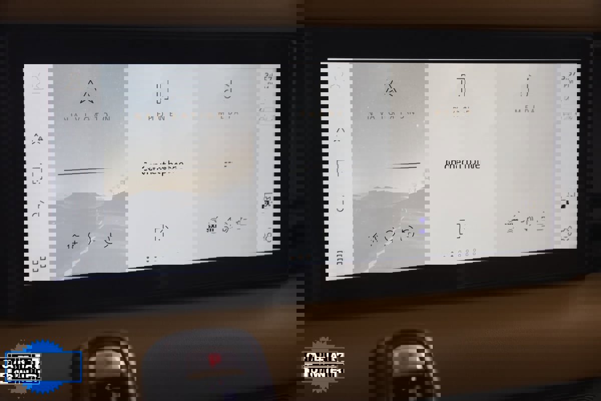 Used 2024 Land Rover Defender 110 X-Dynamic SE image 29