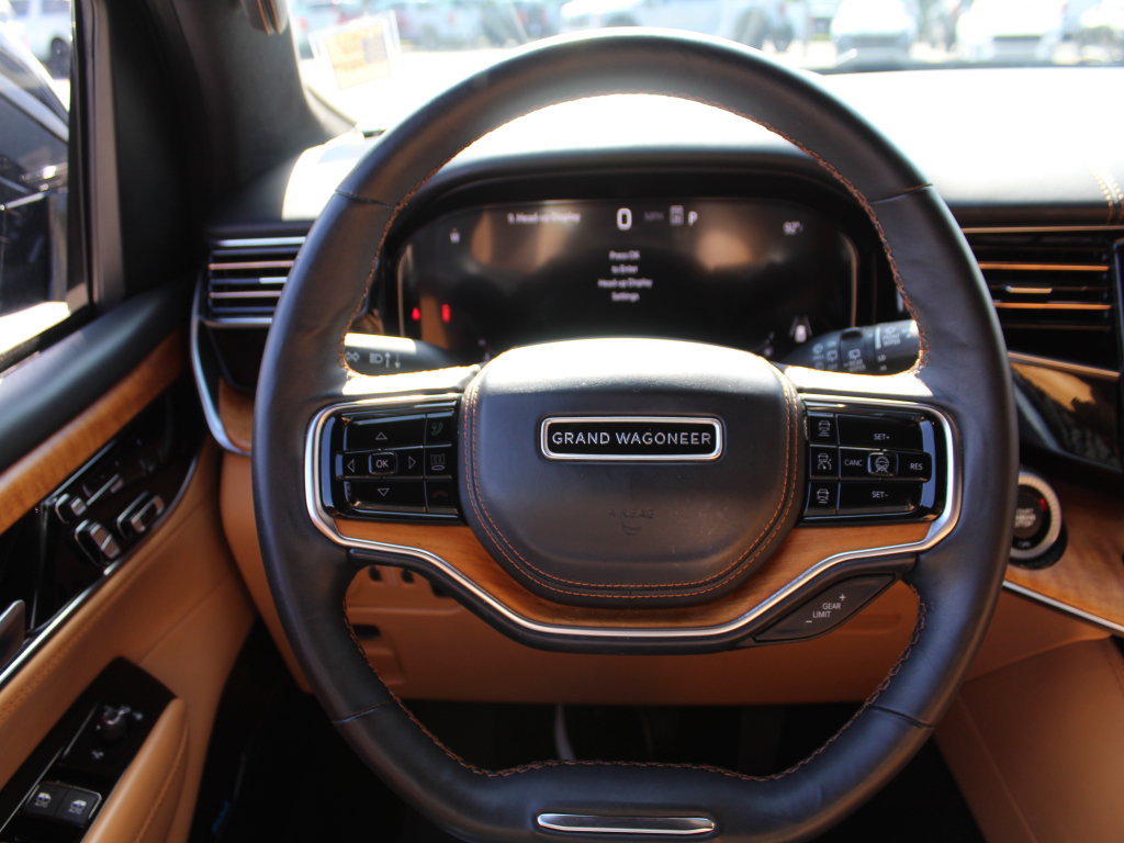 Used 2023 Jeep Grand Wagoneer Series III w/ Rear Seat Video Group 1 AWD/4WD image 27