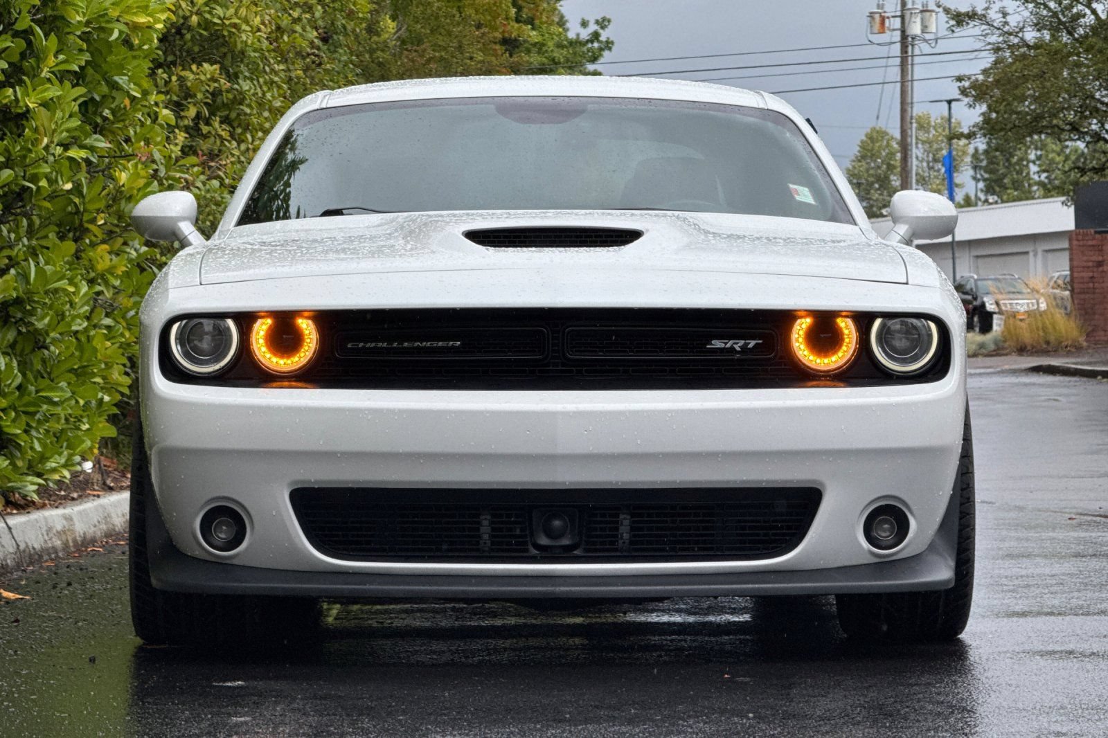 Used 2015 Dodge Challenger SRT w/ Technology Group RWD image 9