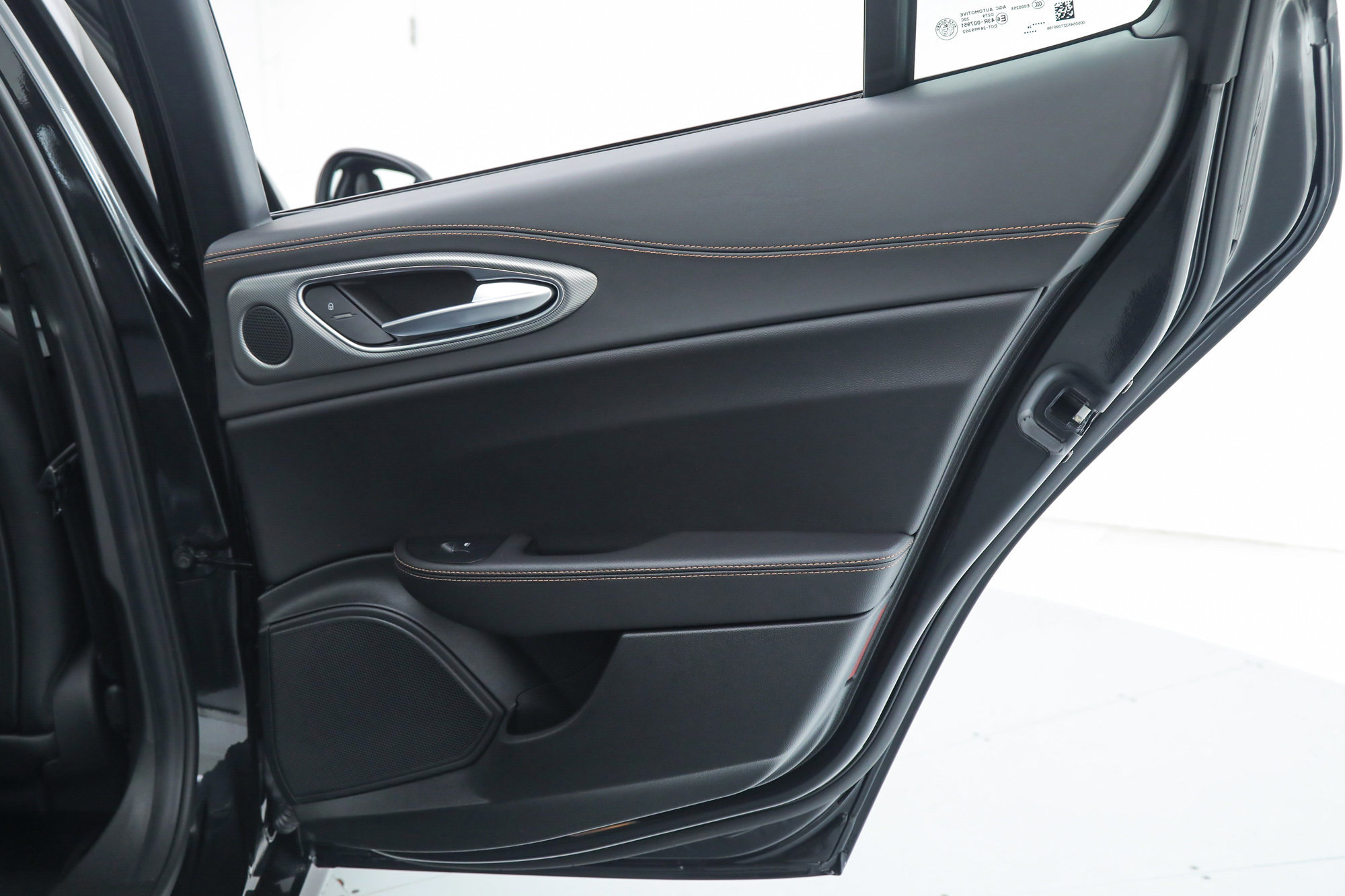 New 2025 Alfa Romeo Giulia w/ Driving Assist Package image 29