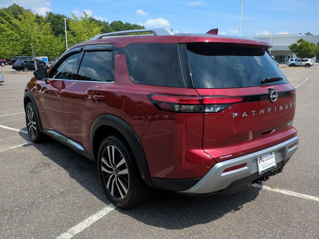 Used 2023 Nissan Pathfinder Platinum w/ Cargo Package AWD/4WD image 6
