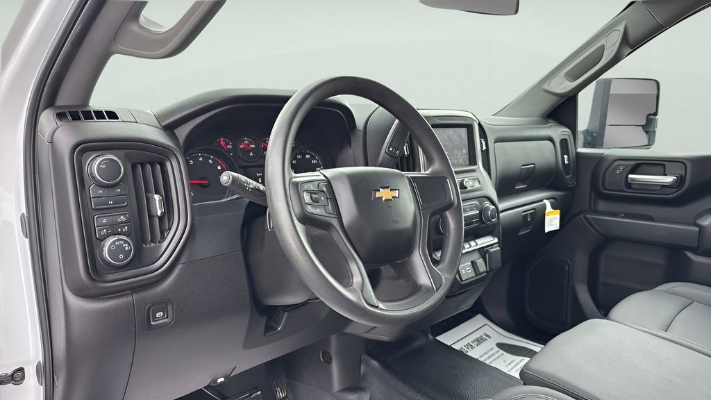 Used 2025 Chevrolet Silverado 2500 W/T w/ WT Convenience Package image 19