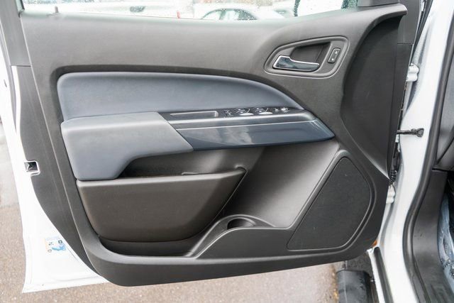 Used 2020 Chevrolet Colorado Z71 image 17