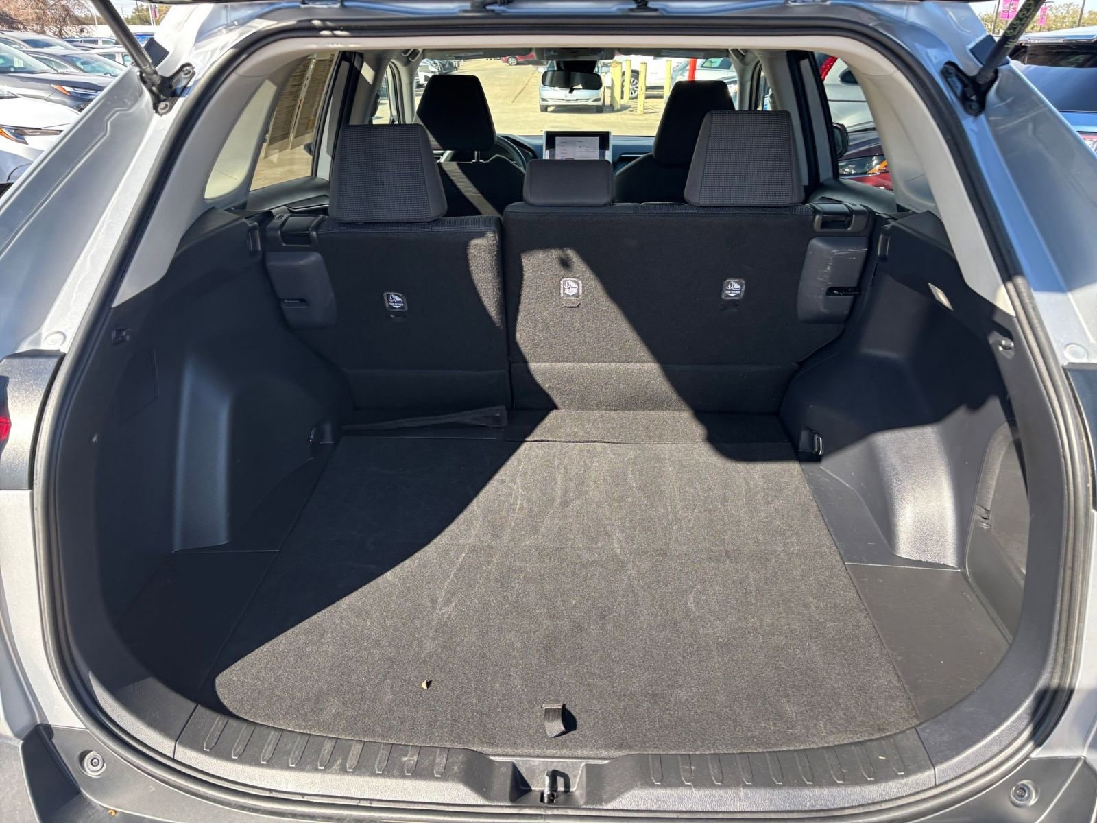 Used 2025 Toyota RAV4 LE image 30
