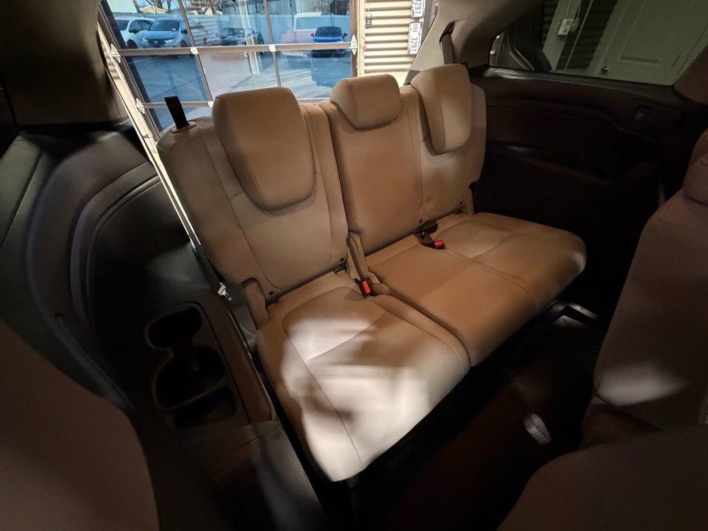 Used 2019 Honda Odyssey EX-L image 7