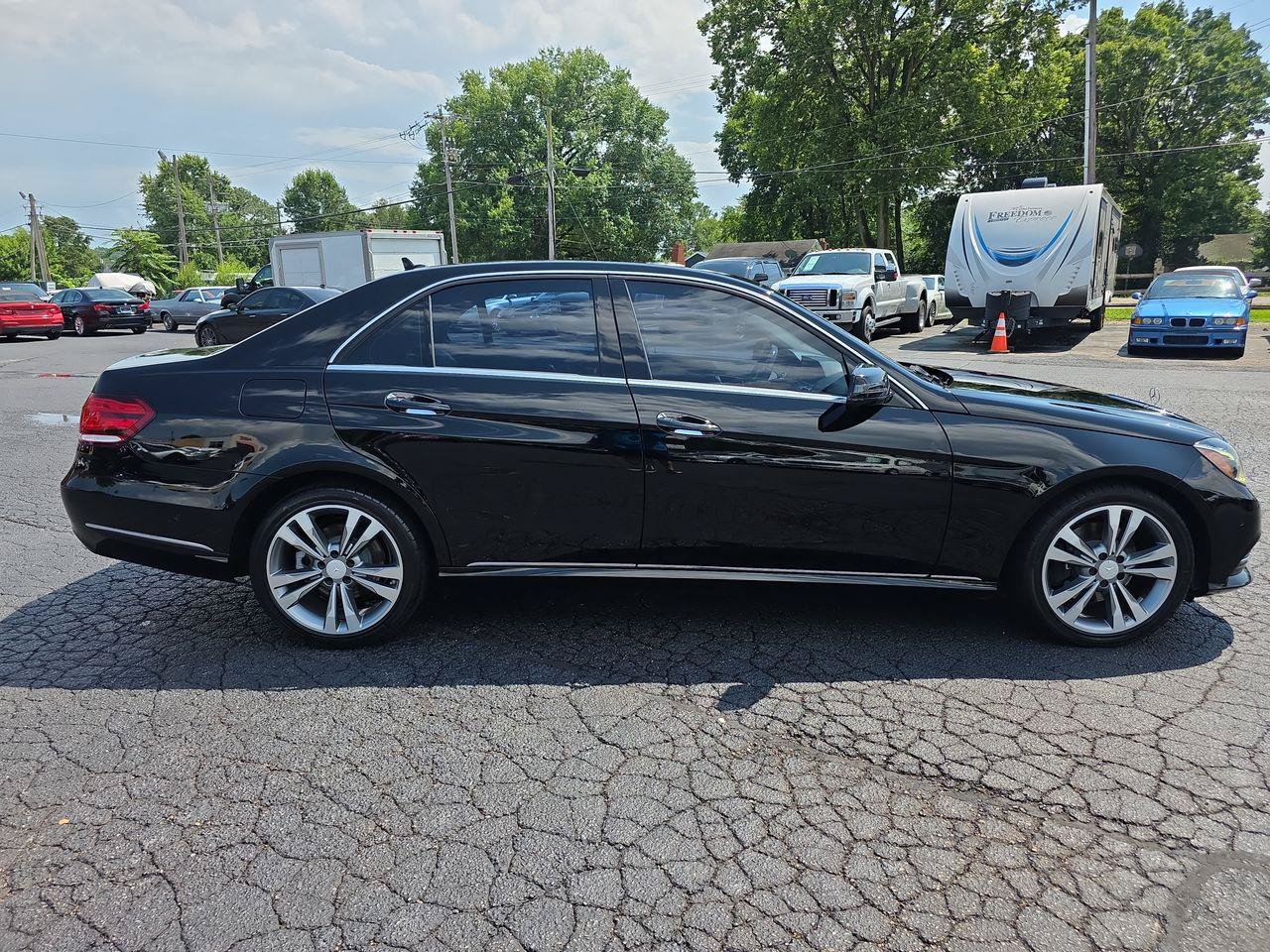 Used 2014 Mercedes-Benz E 350 4MATIC Sedan w/ Premium 1 Package image 21
