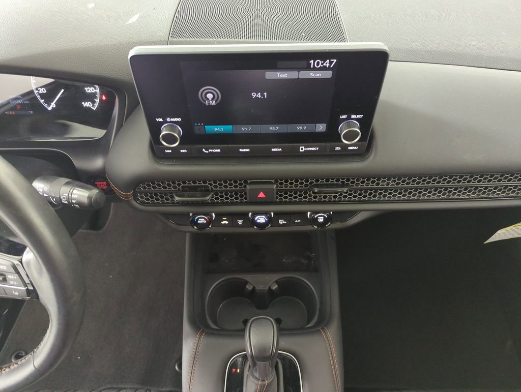 Certified 2025 Honda HR-V Sport image 15