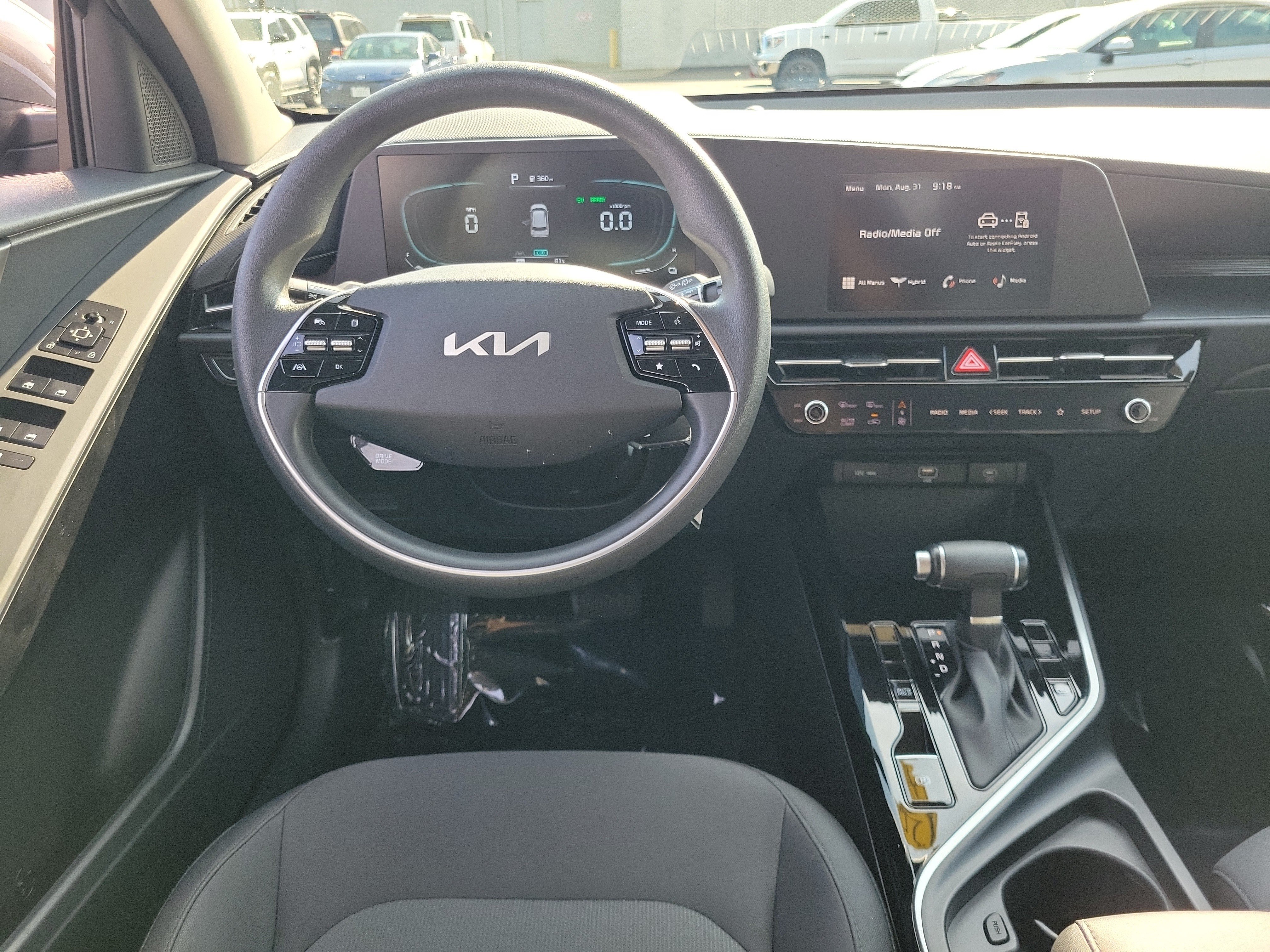 Used 2025 Kia Niro LX FWD image 10