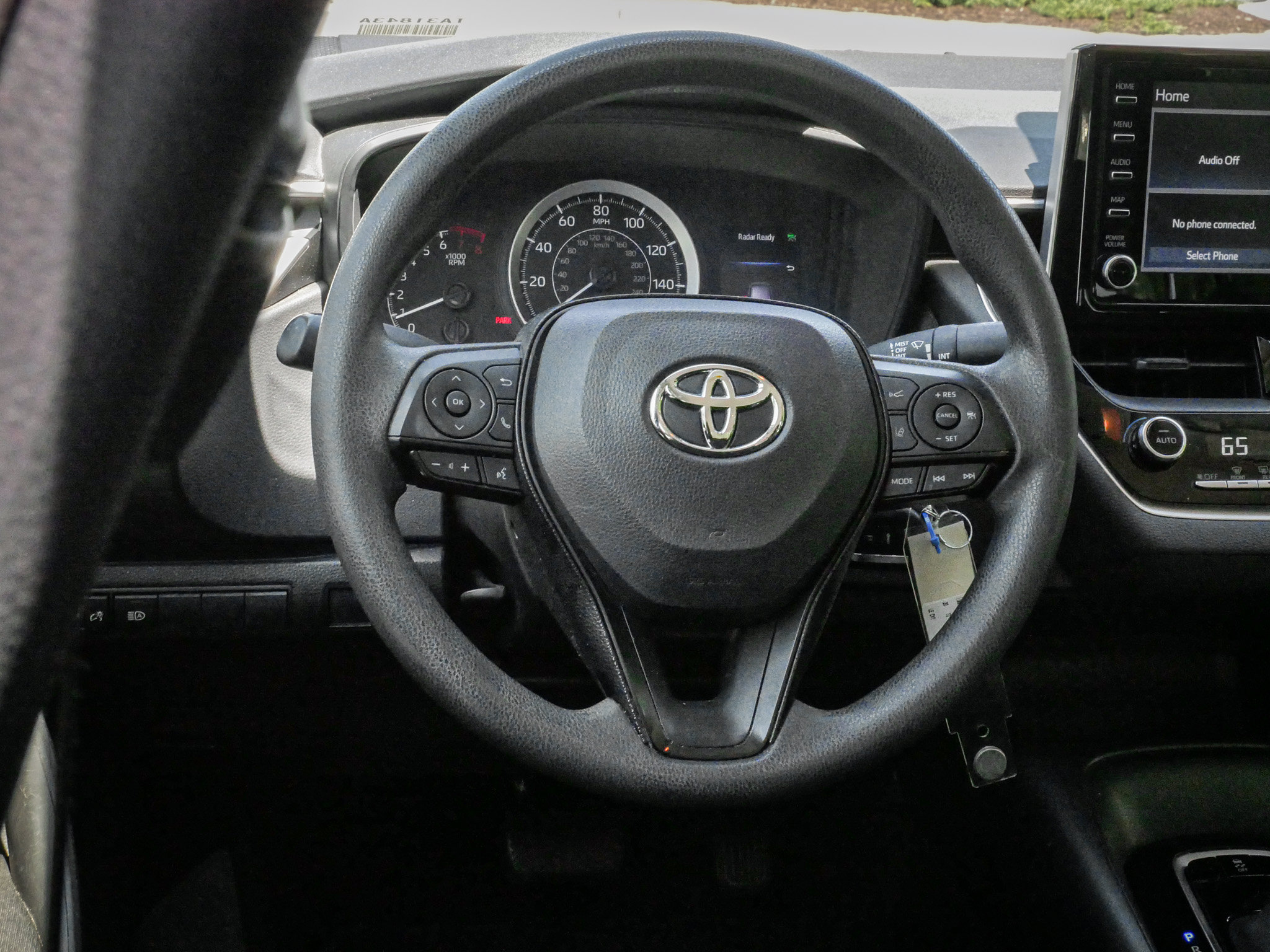 Used 2020 Toyota Corolla LE FWD image 6