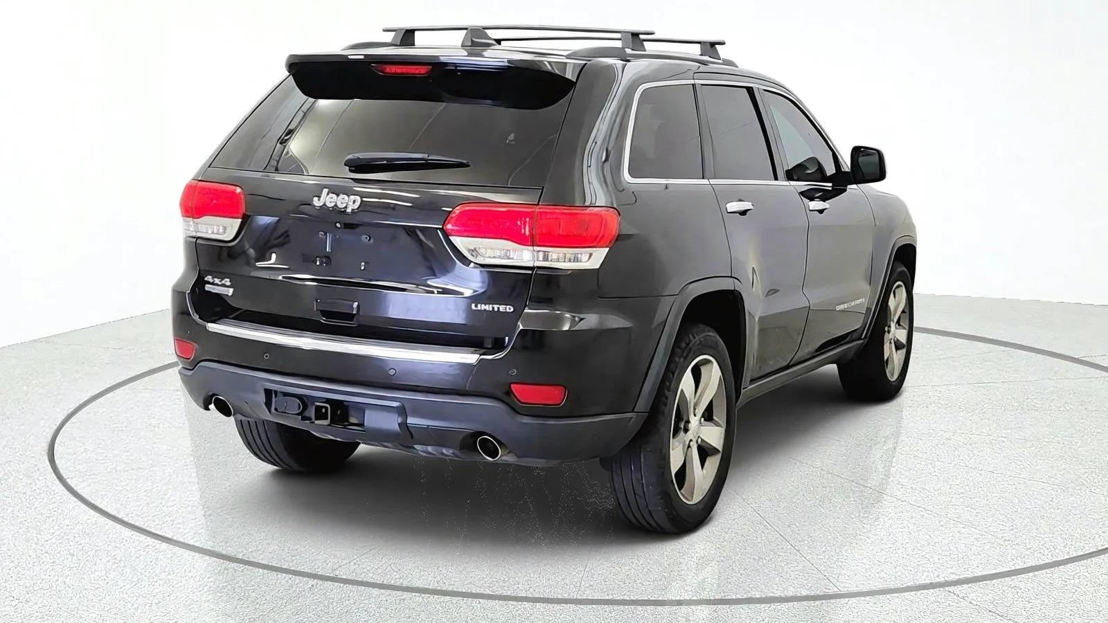 Used 2015 Jeep Grand Cherokee Limited w/ Trailer Tow Group IV AWD/4WD image 8