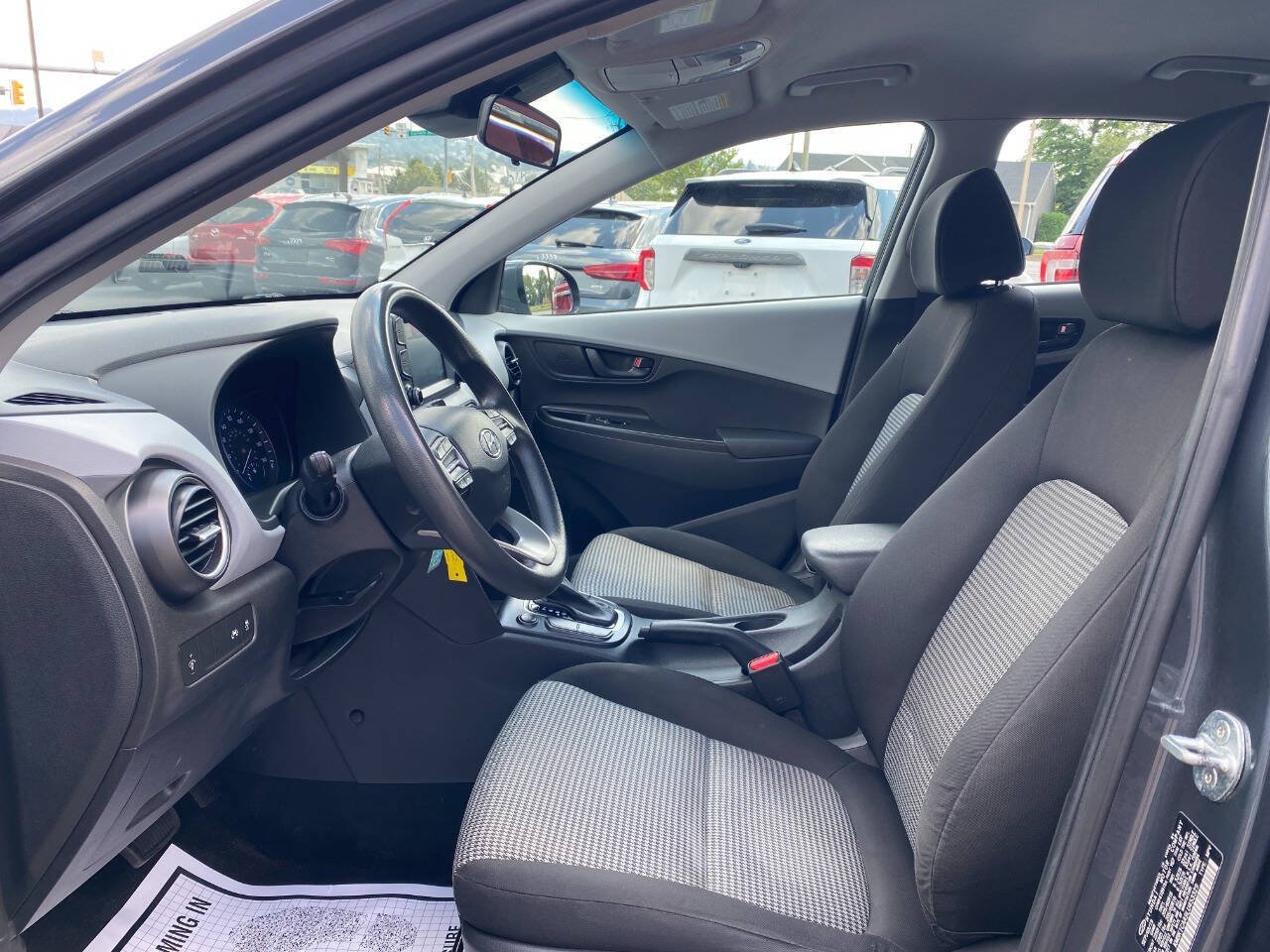 Used 2020 Hyundai Kona SE AWD/4WD image 9