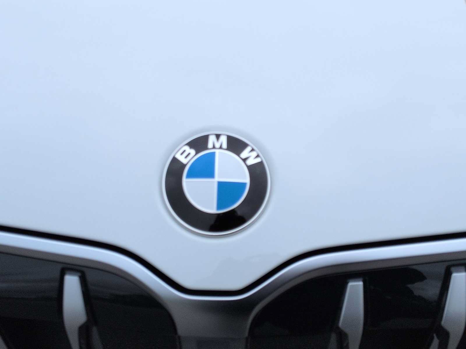 New 2026 BMW X1 xDrive28i w/ Technology Package AWD/4WD image 11