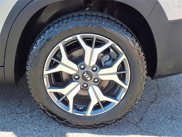 Used 2021 Kia Seltos EX image 7