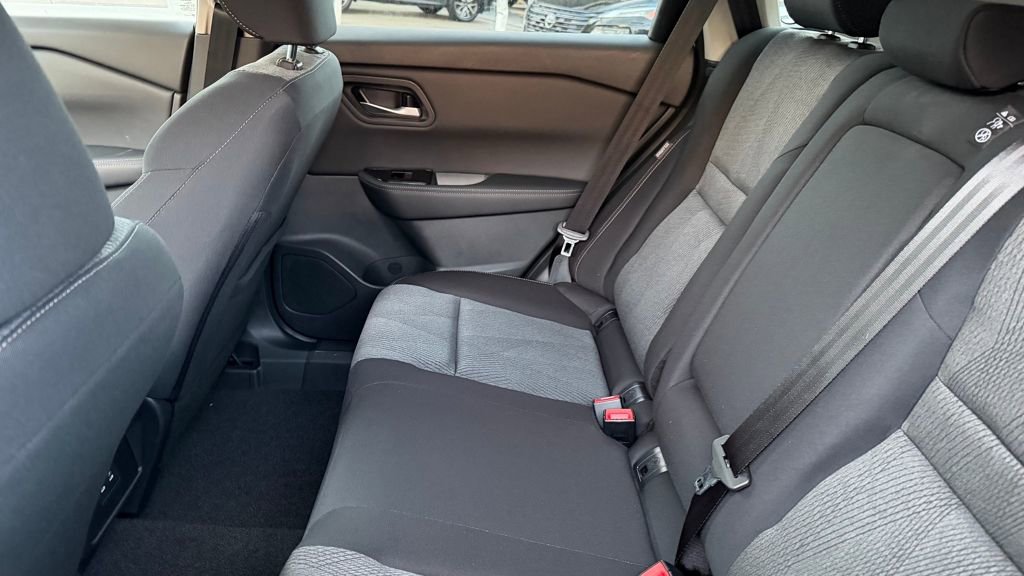 New 2026 Nissan Rogue SV image 28