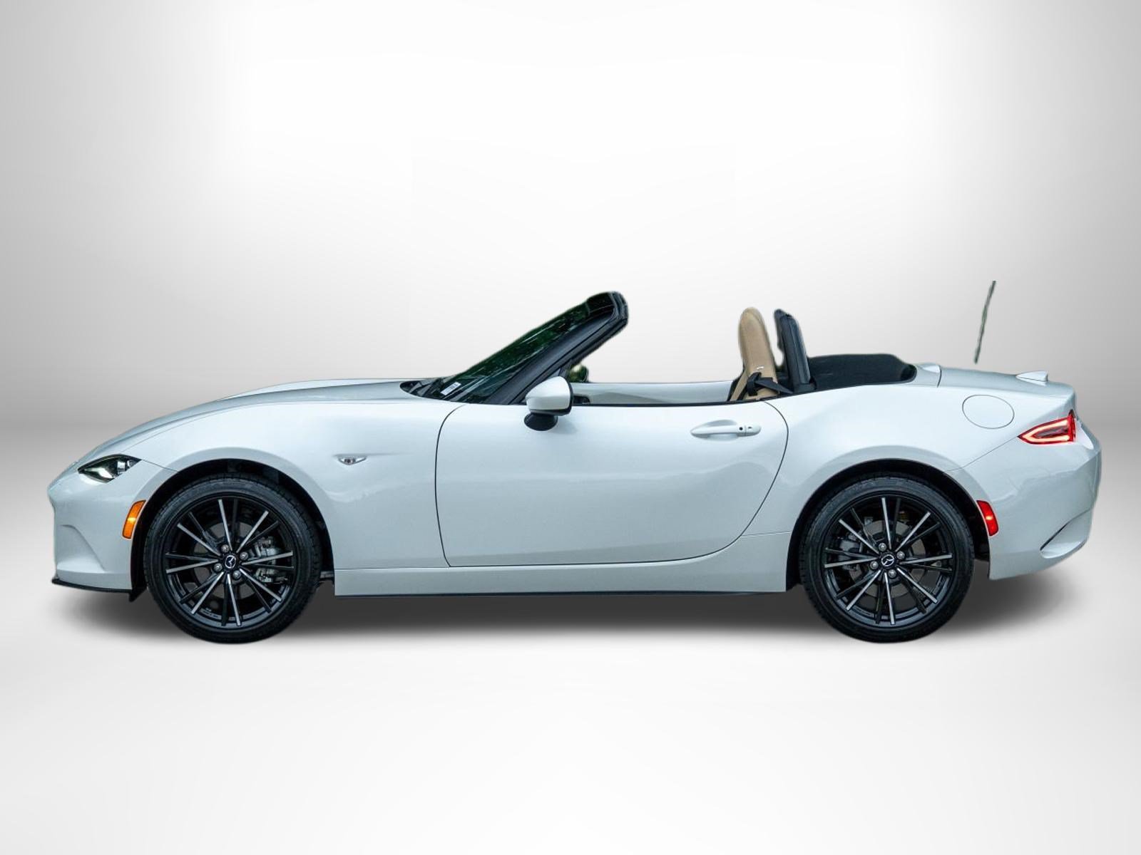 Used 2026 MAZDA MX-5 Miata Grand Touring RWD image 6