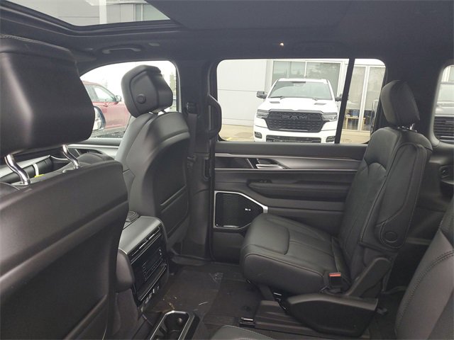 New 2026 Jeep Grand Wagoneer Limited w/ Premium Group II image 10