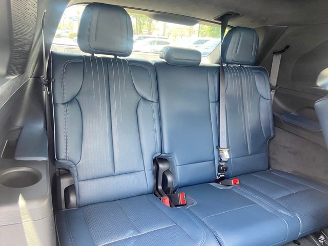 Certified 2026 Cadillac Escalade IQ Sport 2 w/ LPO, ONYX Package AWD/4WD image 17