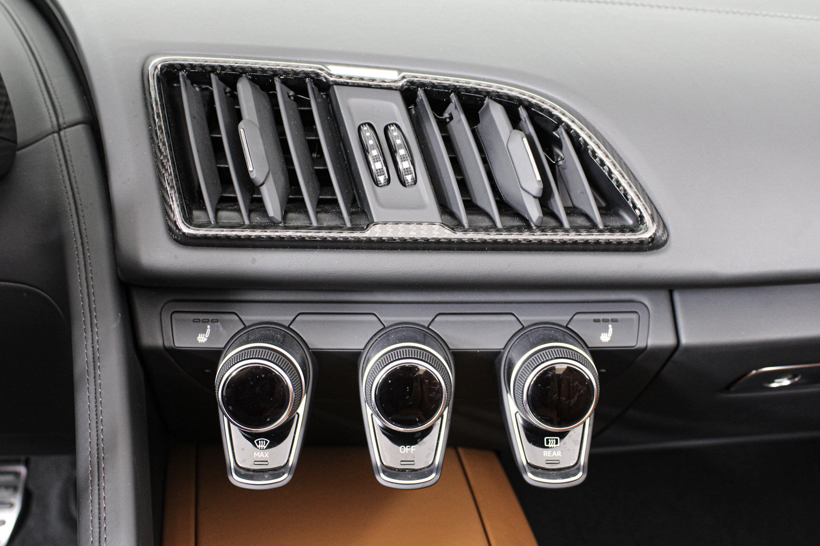 Used 2023 Audi R8 V10 performance AWD/4WD image 40