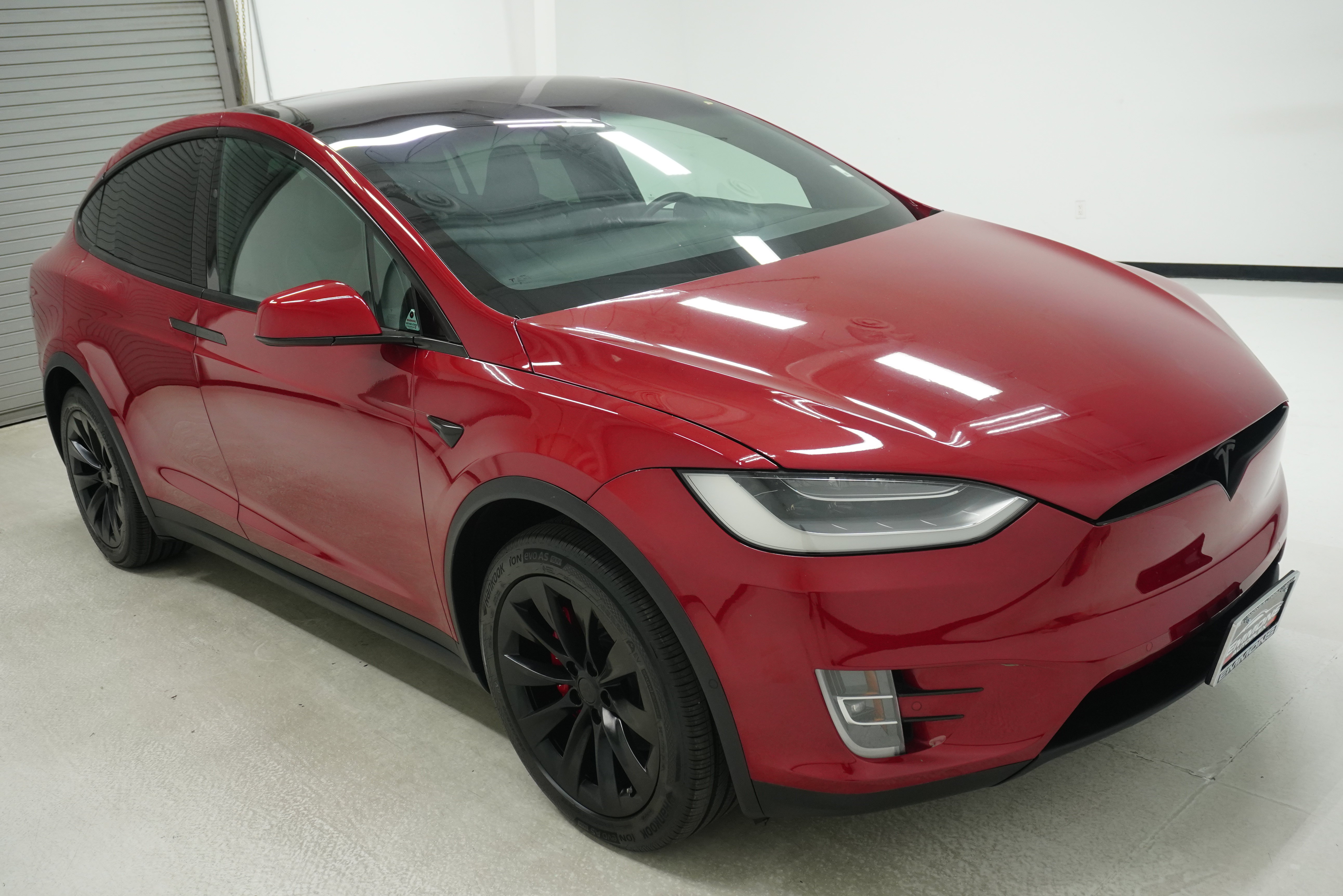Used 2019 Tesla Model X Performance AWD/4WD image 3