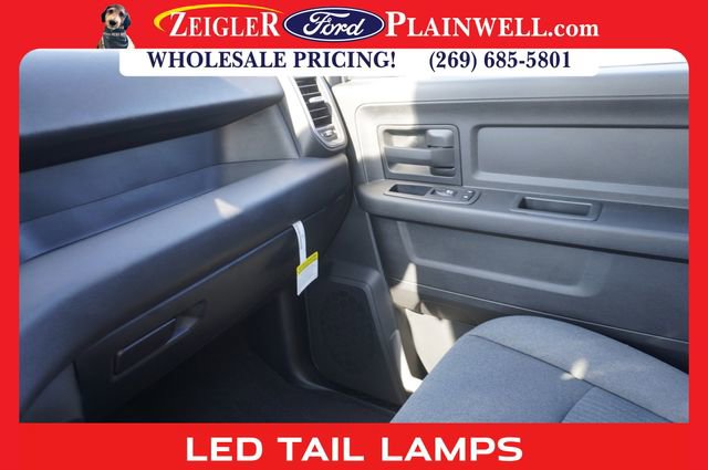 Used 2024 RAM 3500 Tradesman w/ Safety Group image 27